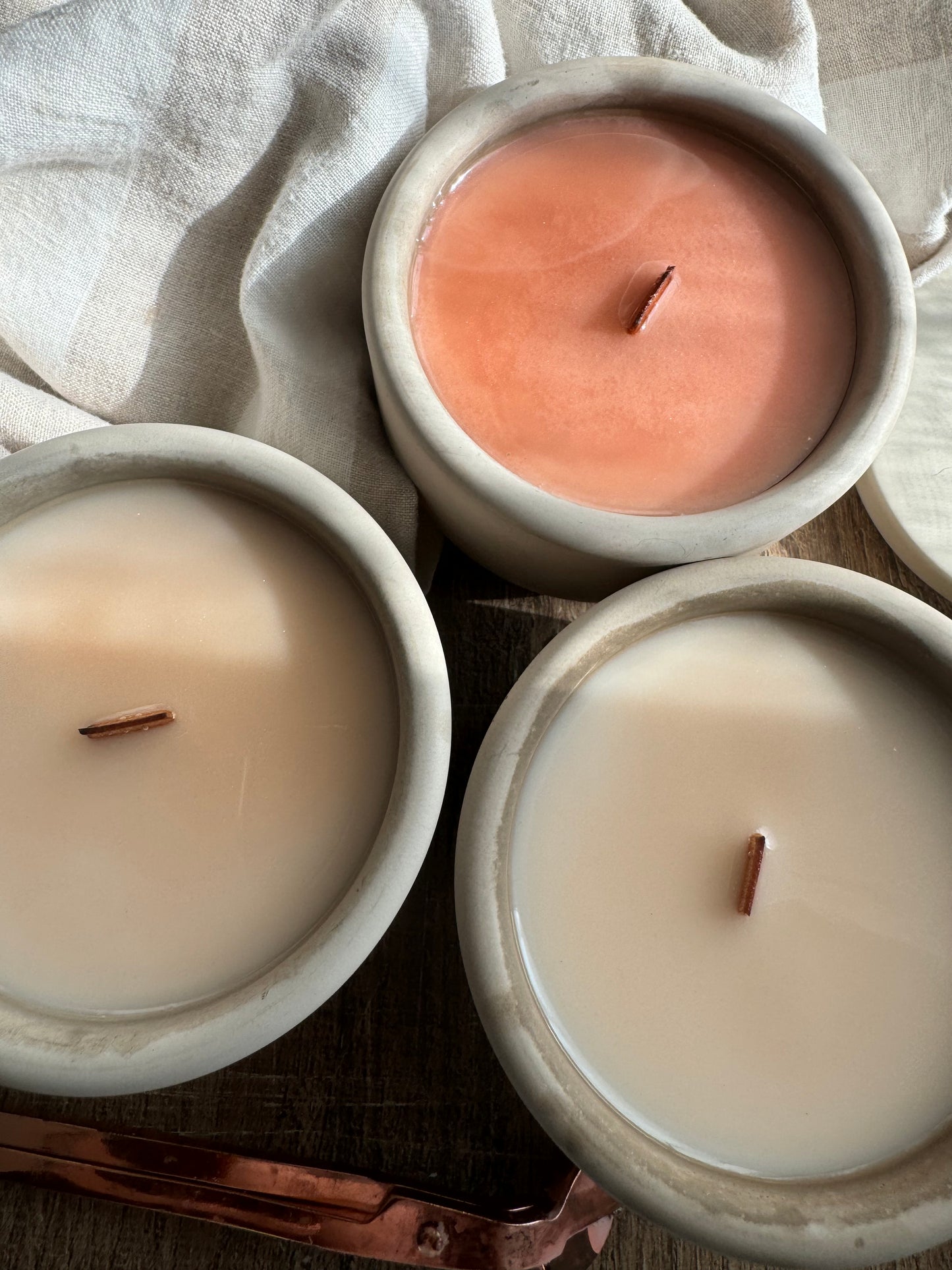 Adele Handmade Cinnamon Scented Soy Candle in Concrete Container