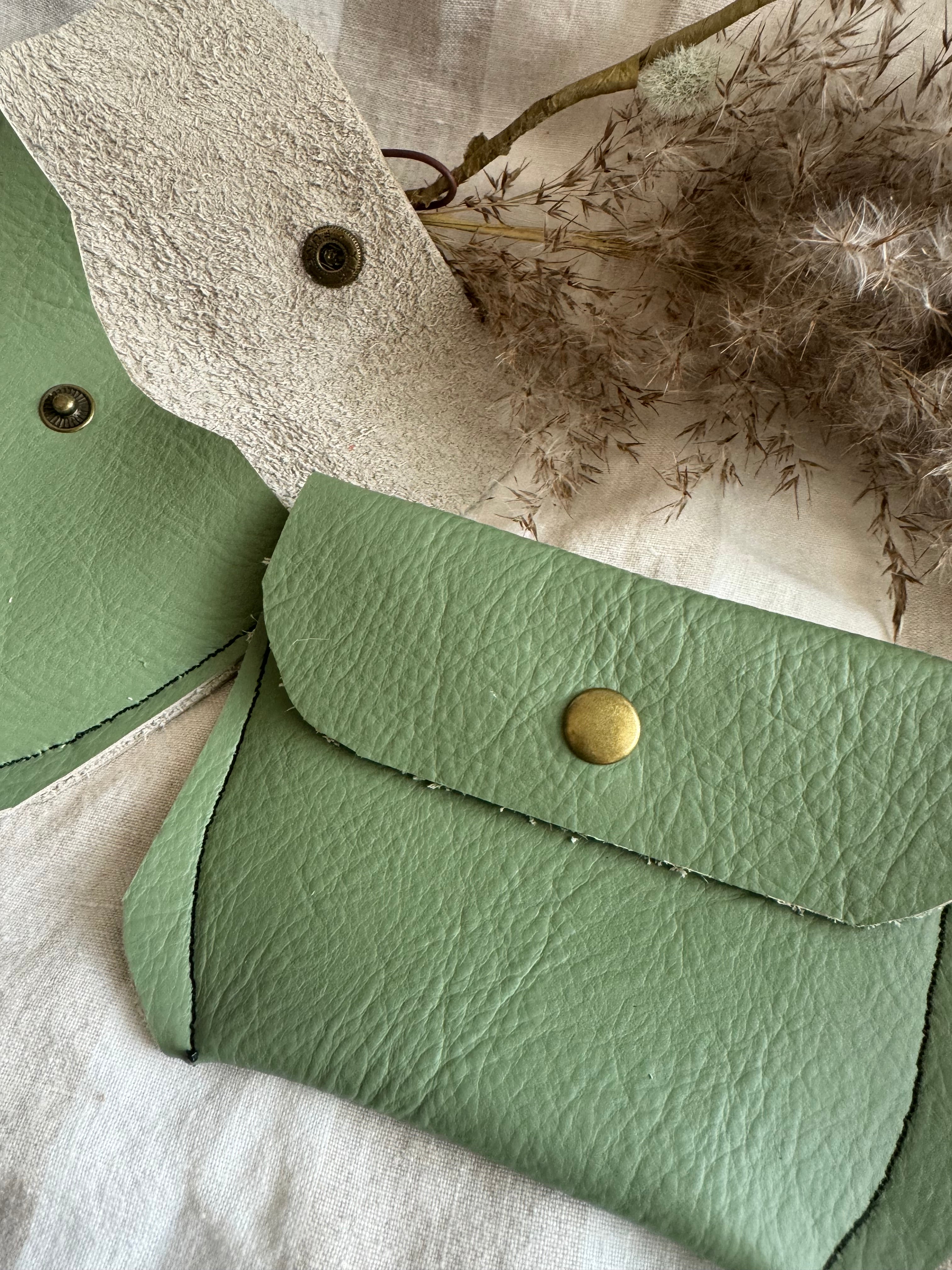 Annabelle Handmade Reclaimed Leather Coin Purse Sage Green – Maple