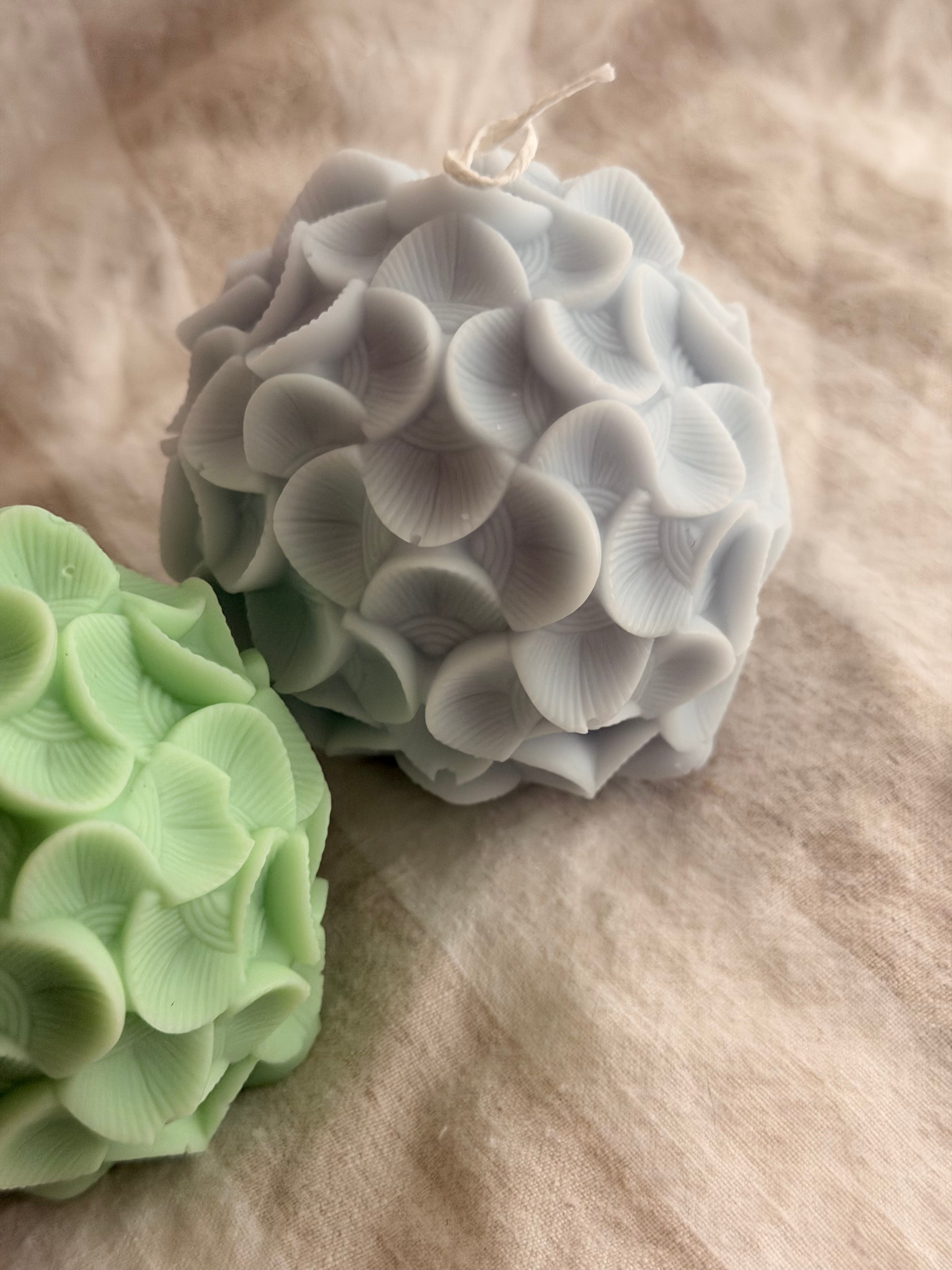 Hydrangeas Handmade Creamy Coconut & Eucalyptus Scented Soy Candle Light Blue