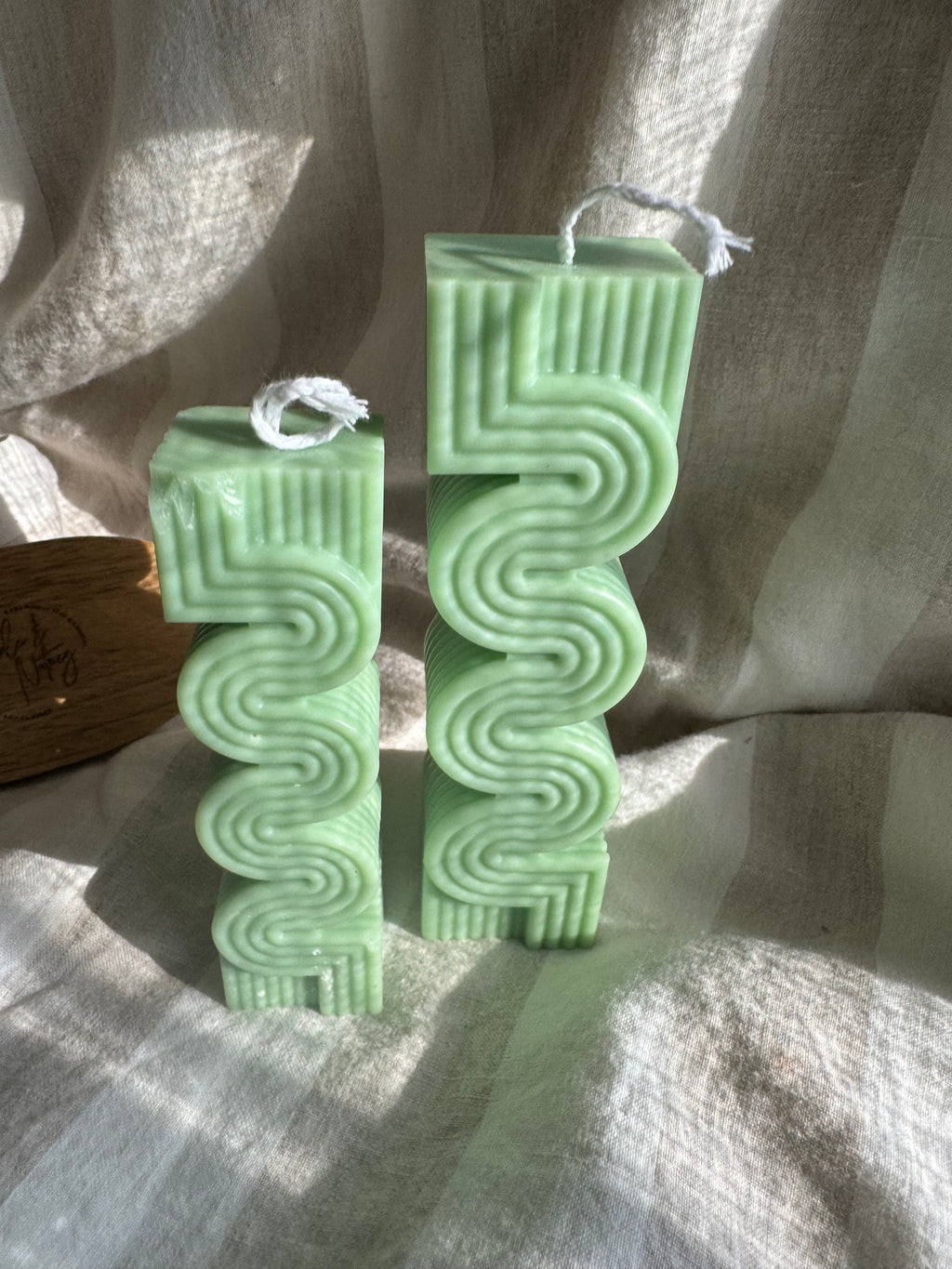 Labyrinth Ribbed Handmade Pillar Soy Eucalyptus Mint Candle ( Large )